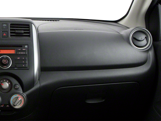 2012 Nissan Versa 1.6 SL