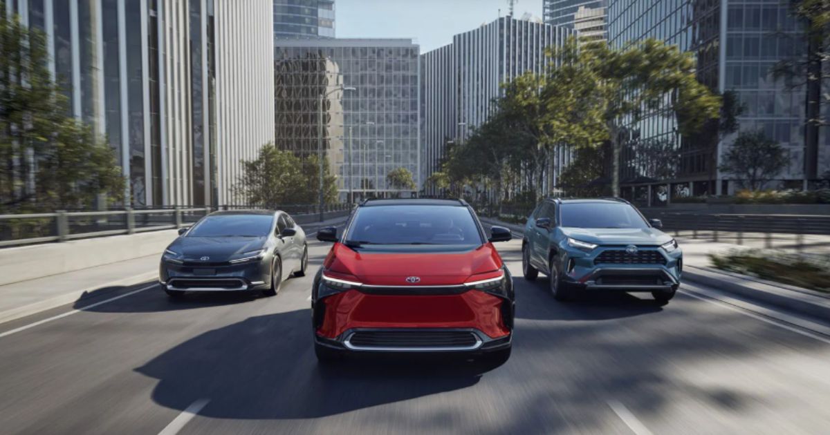 Car Dealerships That Trade Cars: This San Diego Dealership Makes Trading Easy!