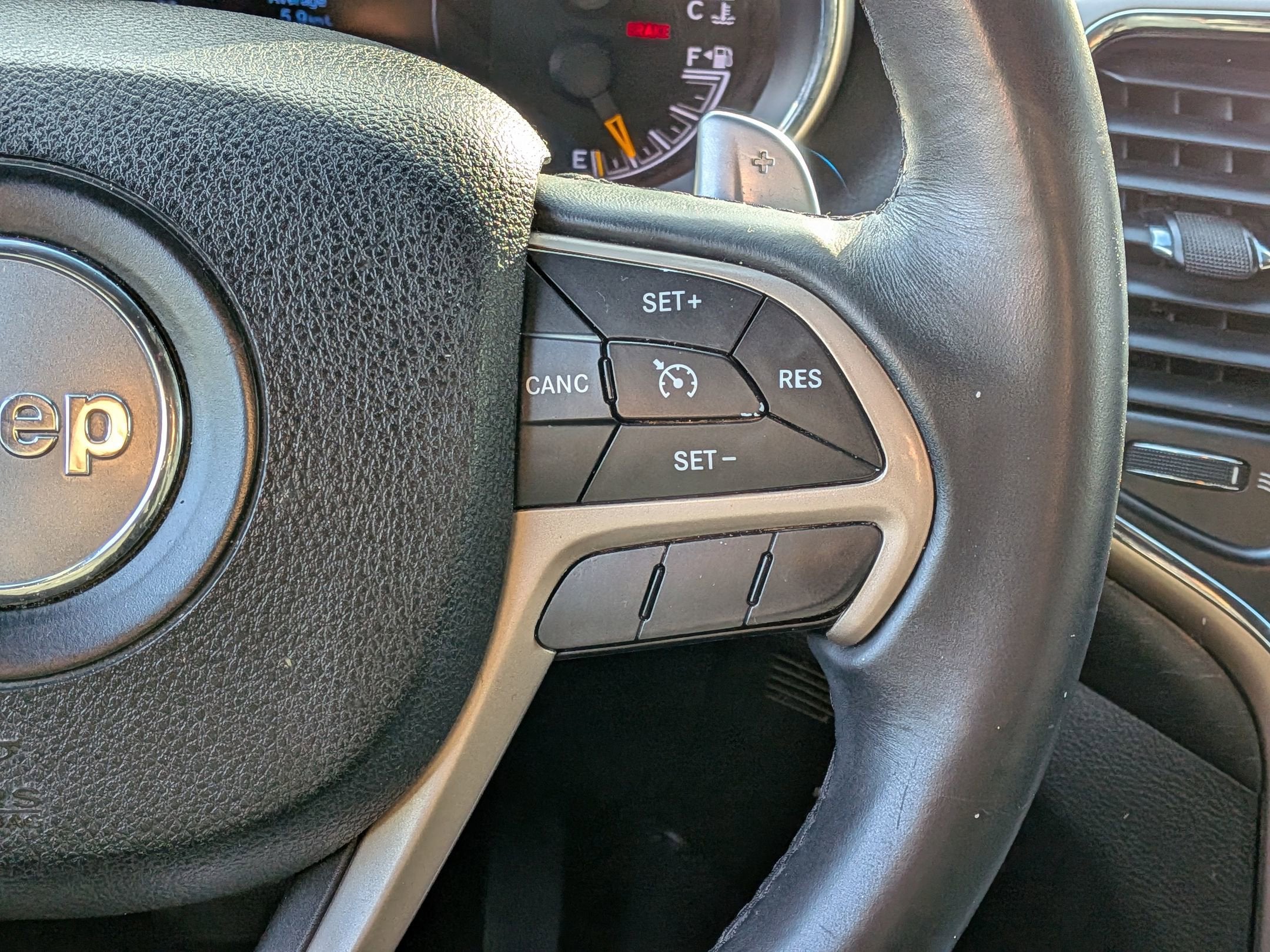 2017 Jeep Grand Cherokee Laredo