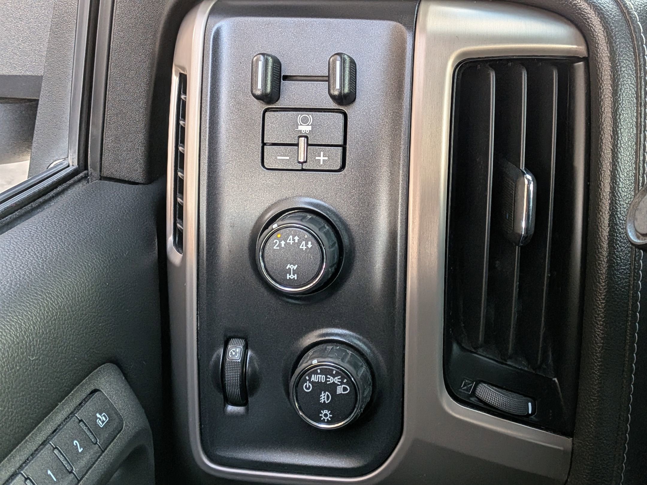 2018 GMC Sierra Denali