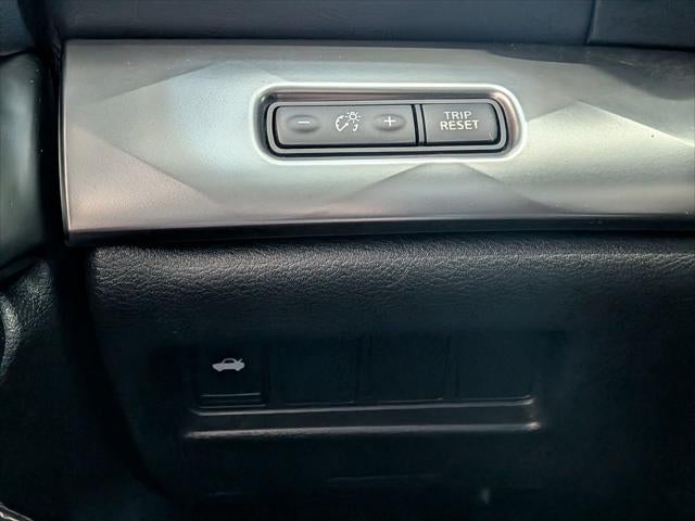 2023 Nissan Maxima SV