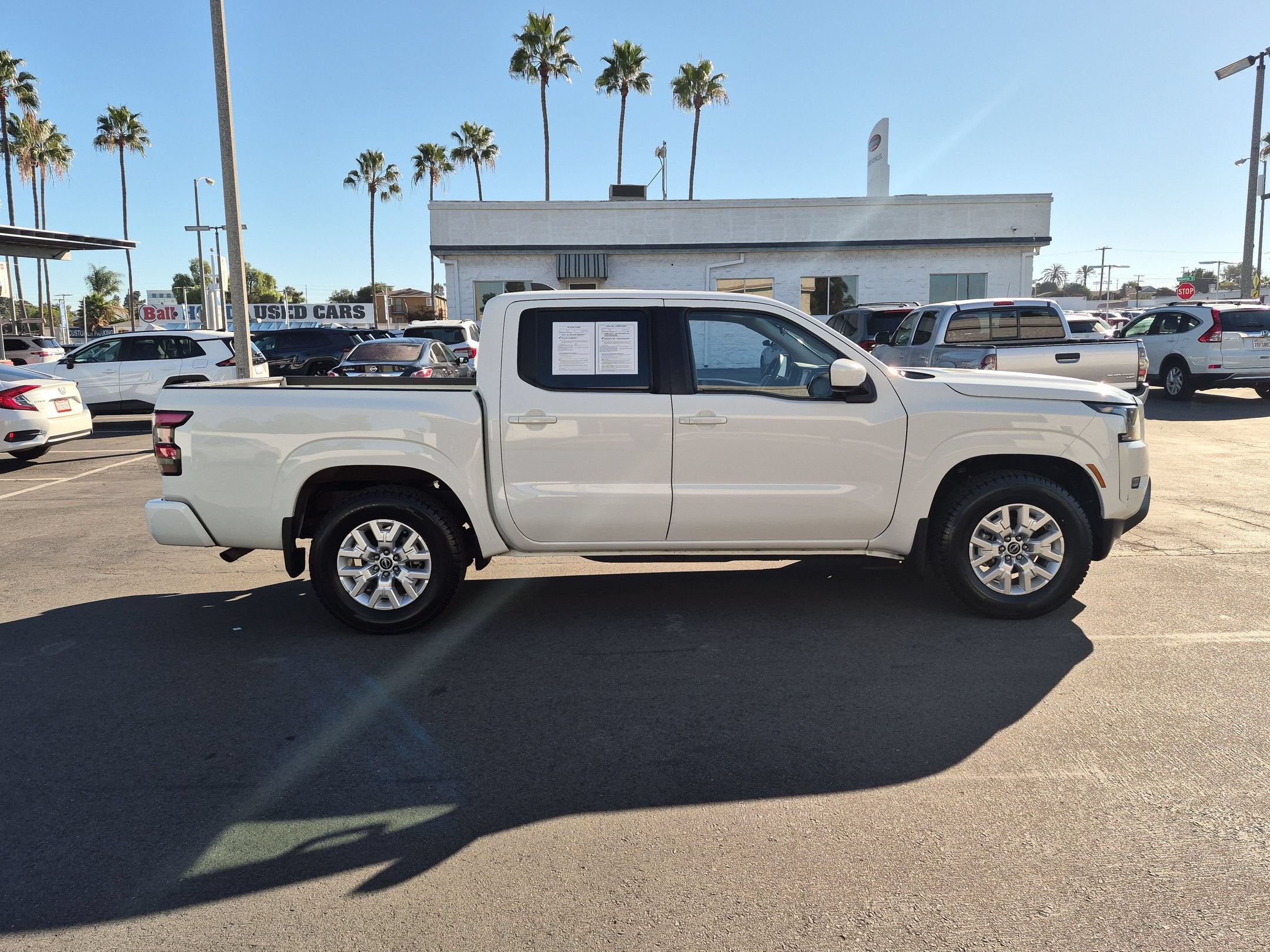 2022 Nissan Frontier SV