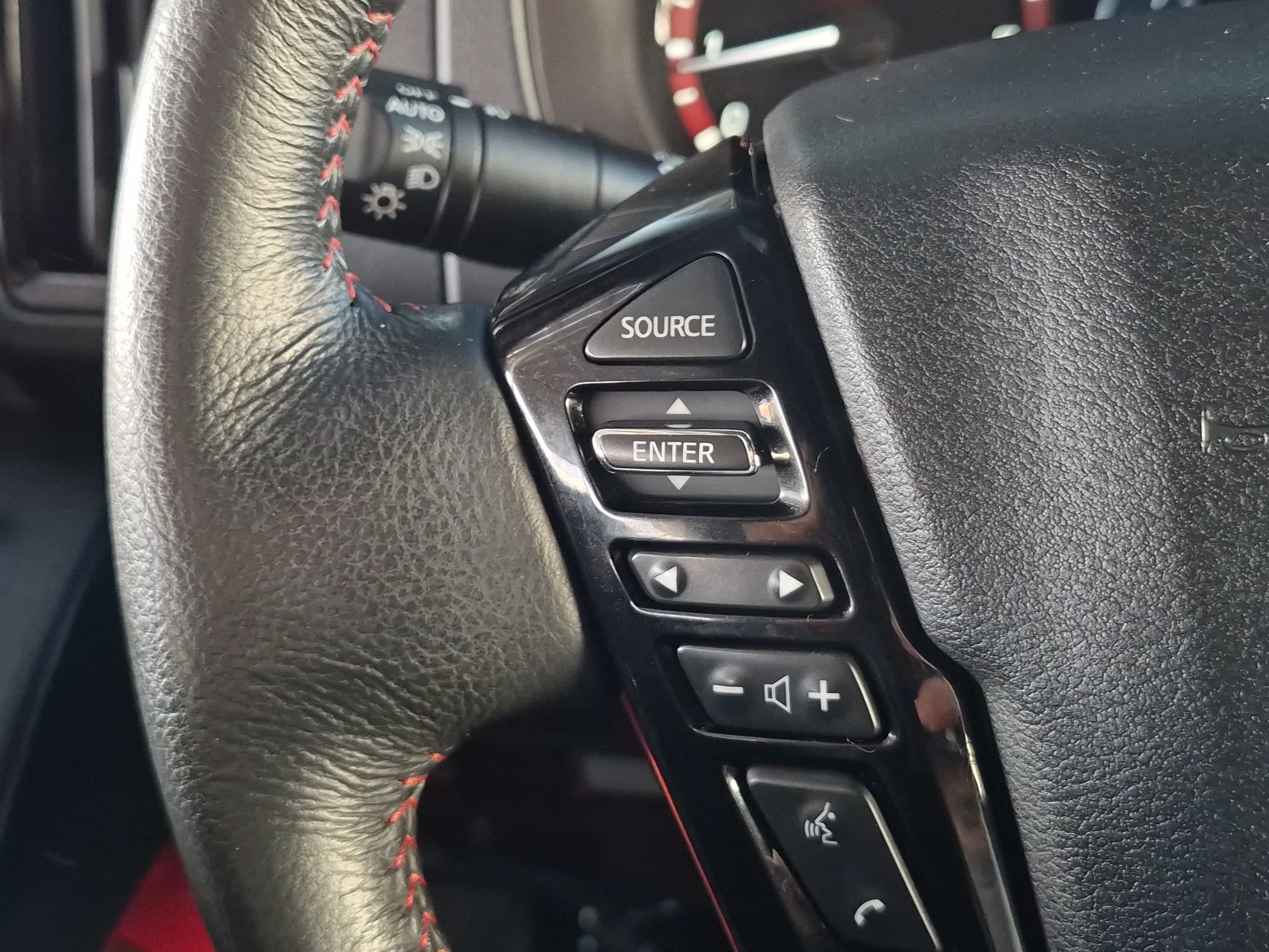 2025 Nissan Frontier PRO-X