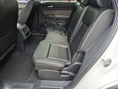 2023 Volkswagen Atlas 3.6L V6 SE with Technology