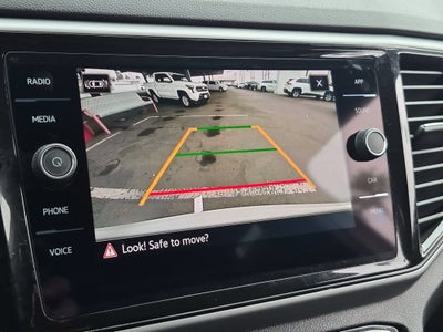 2023 Volkswagen Atlas 3.6L V6 SE with Technology