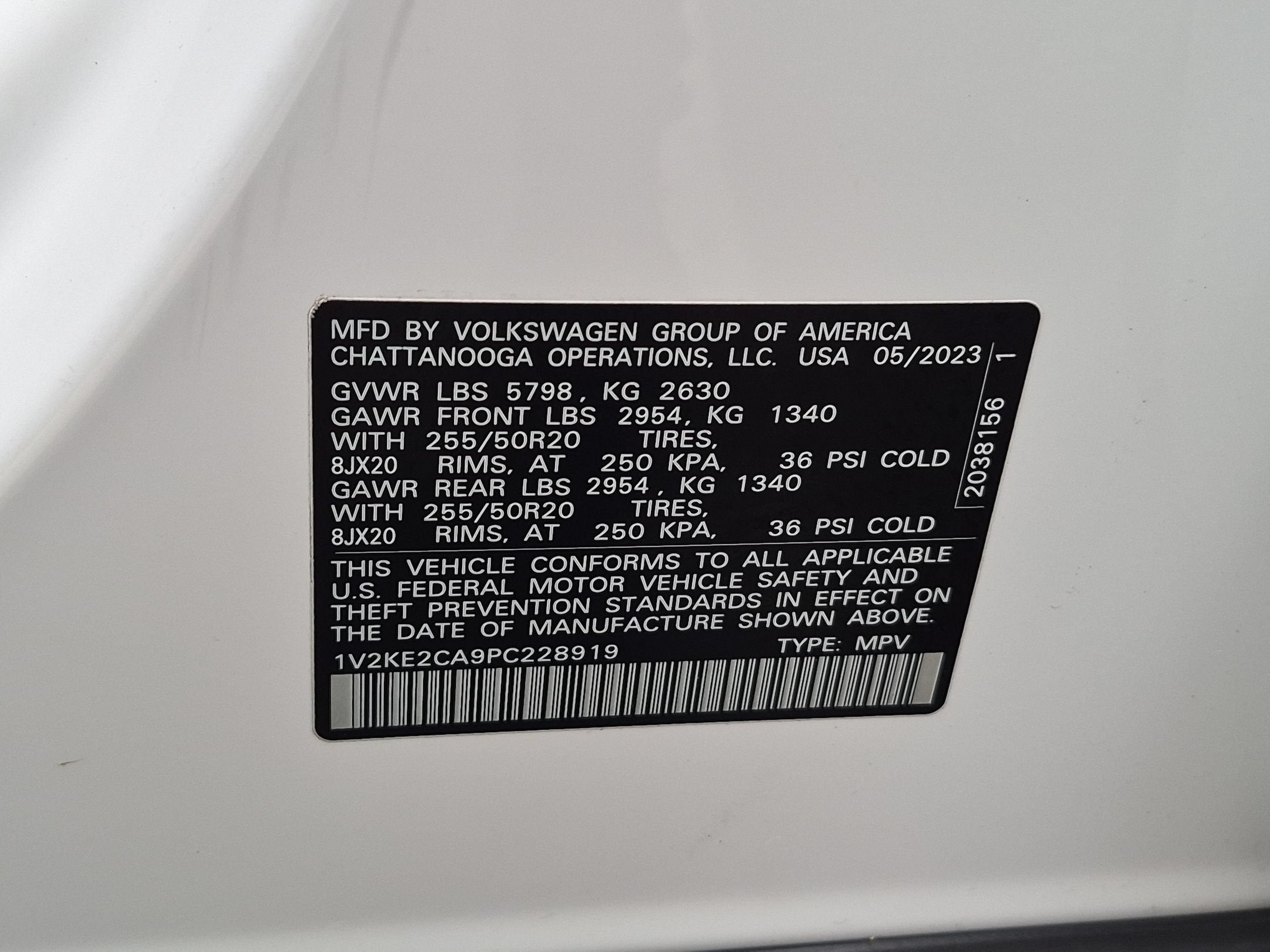 2023 Volkswagen Atlas 3.6L V6 SE with Technology