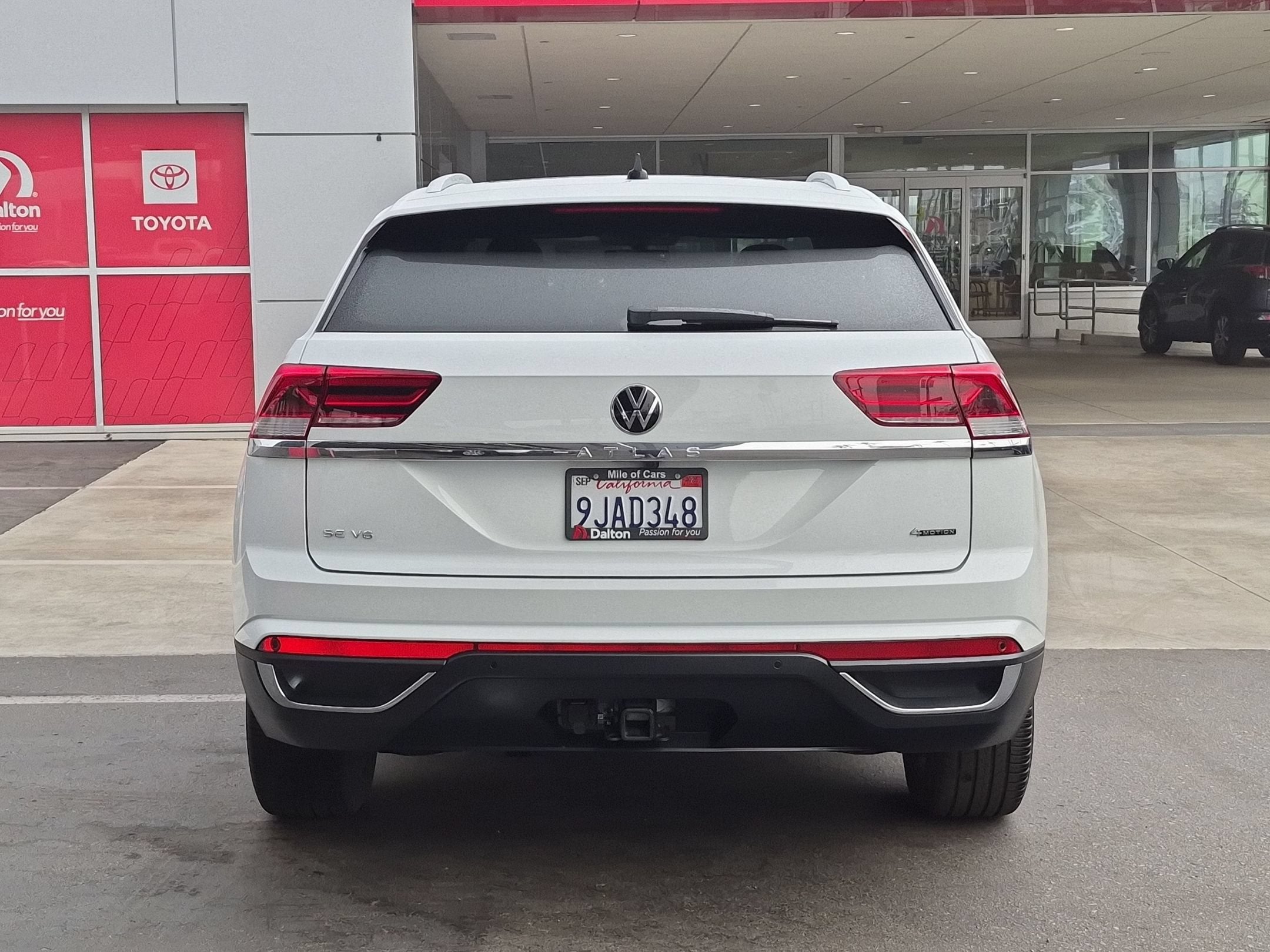 2023 Volkswagen Atlas 3.6L V6 SE with Technology