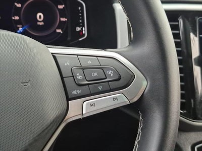 2023 Volkswagen Atlas 3.6L V6 SE with Technology