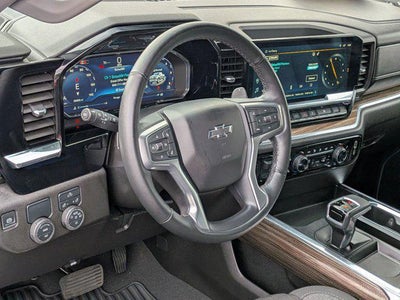 2025 Chevrolet Silverado RST