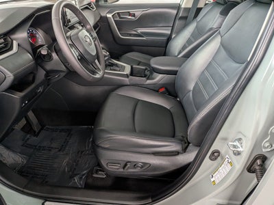 2022 Toyota RAV4 XLE Premium