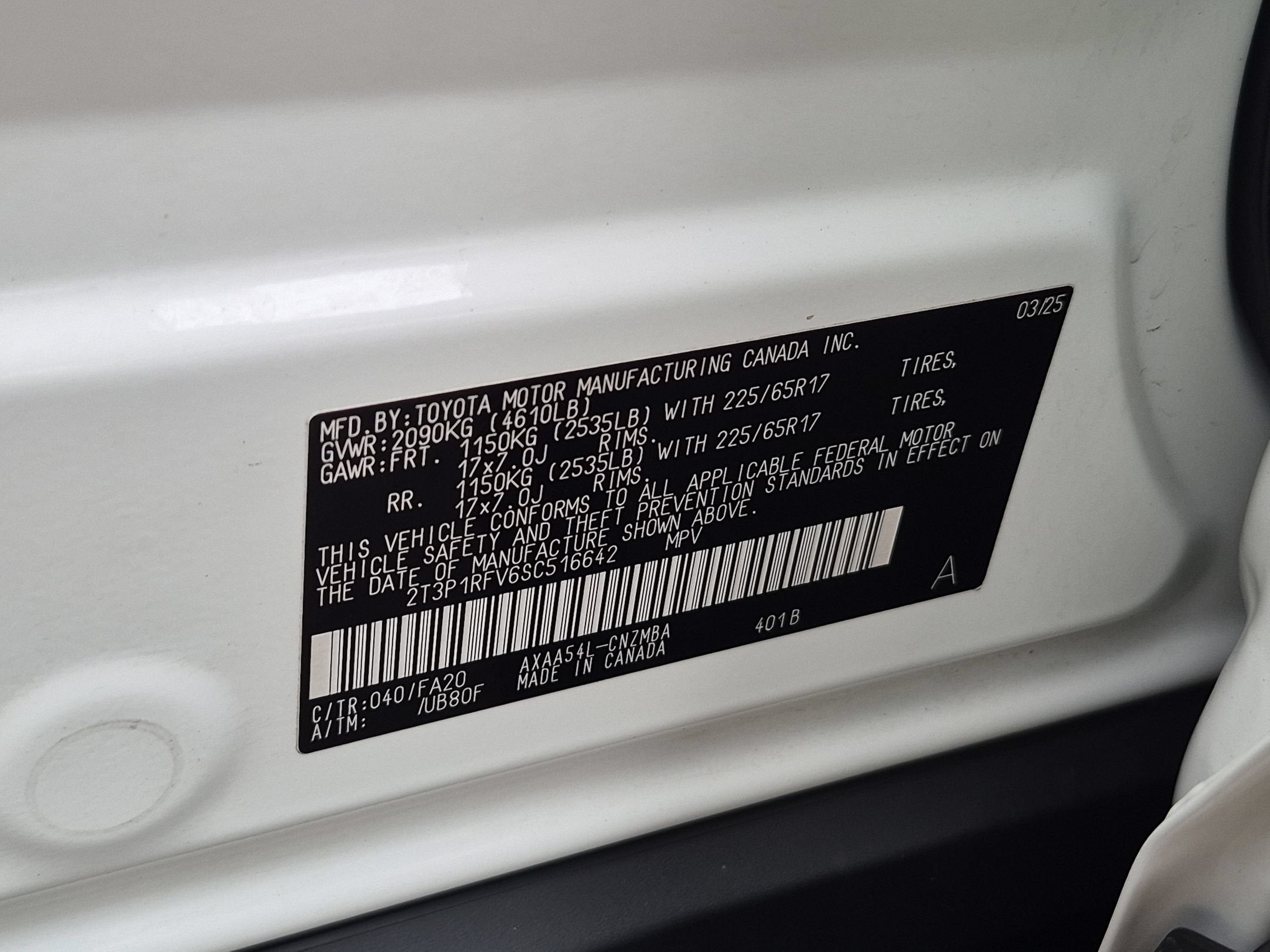 2025 Toyota RAV4 XLE