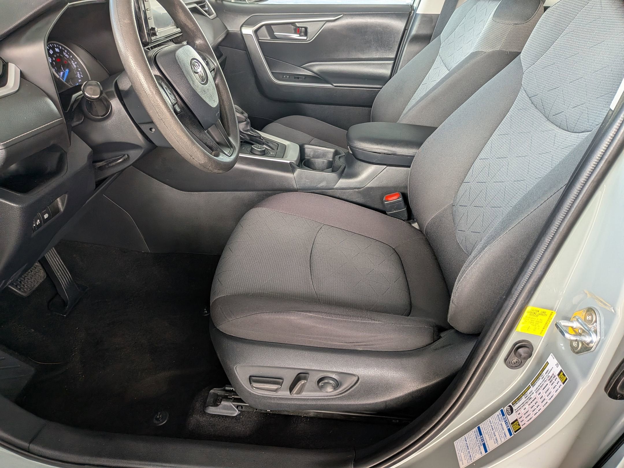 2020 Toyota RAV4 HYBRID Hybrid XLE