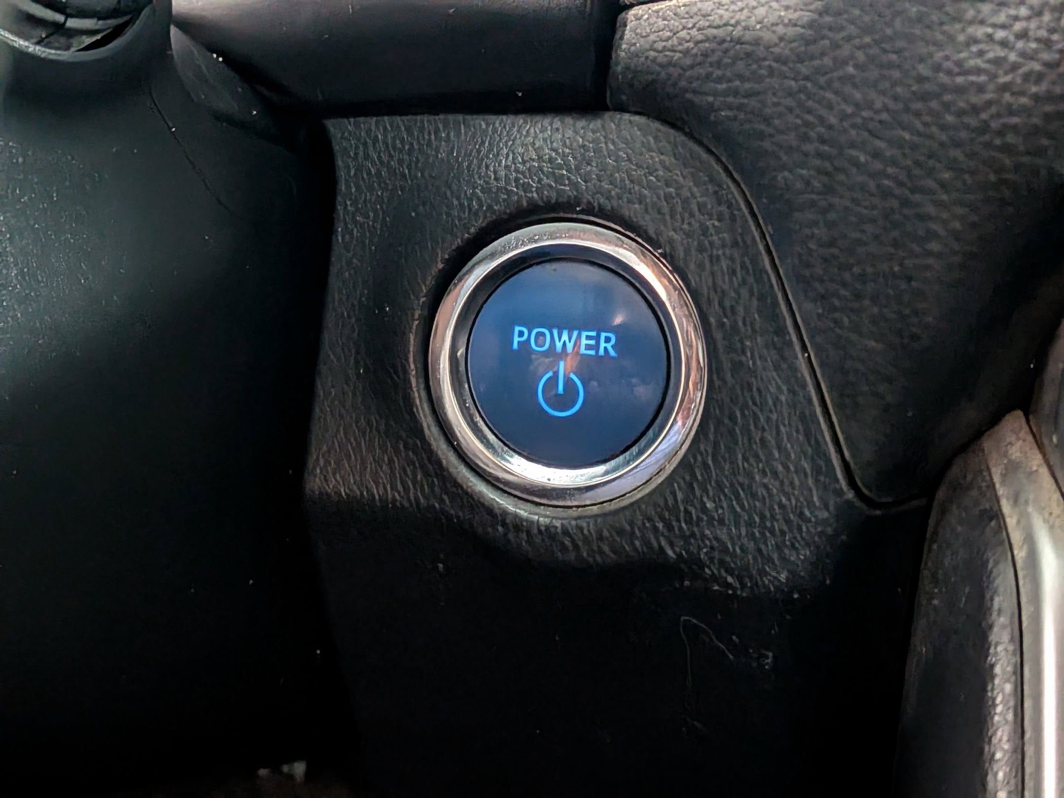 2020 Toyota RAV4 HYBRID Hybrid XLE