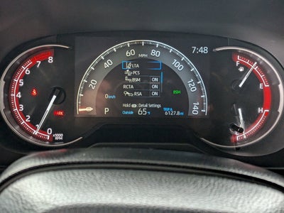 2025 Toyota RAV4 XLE