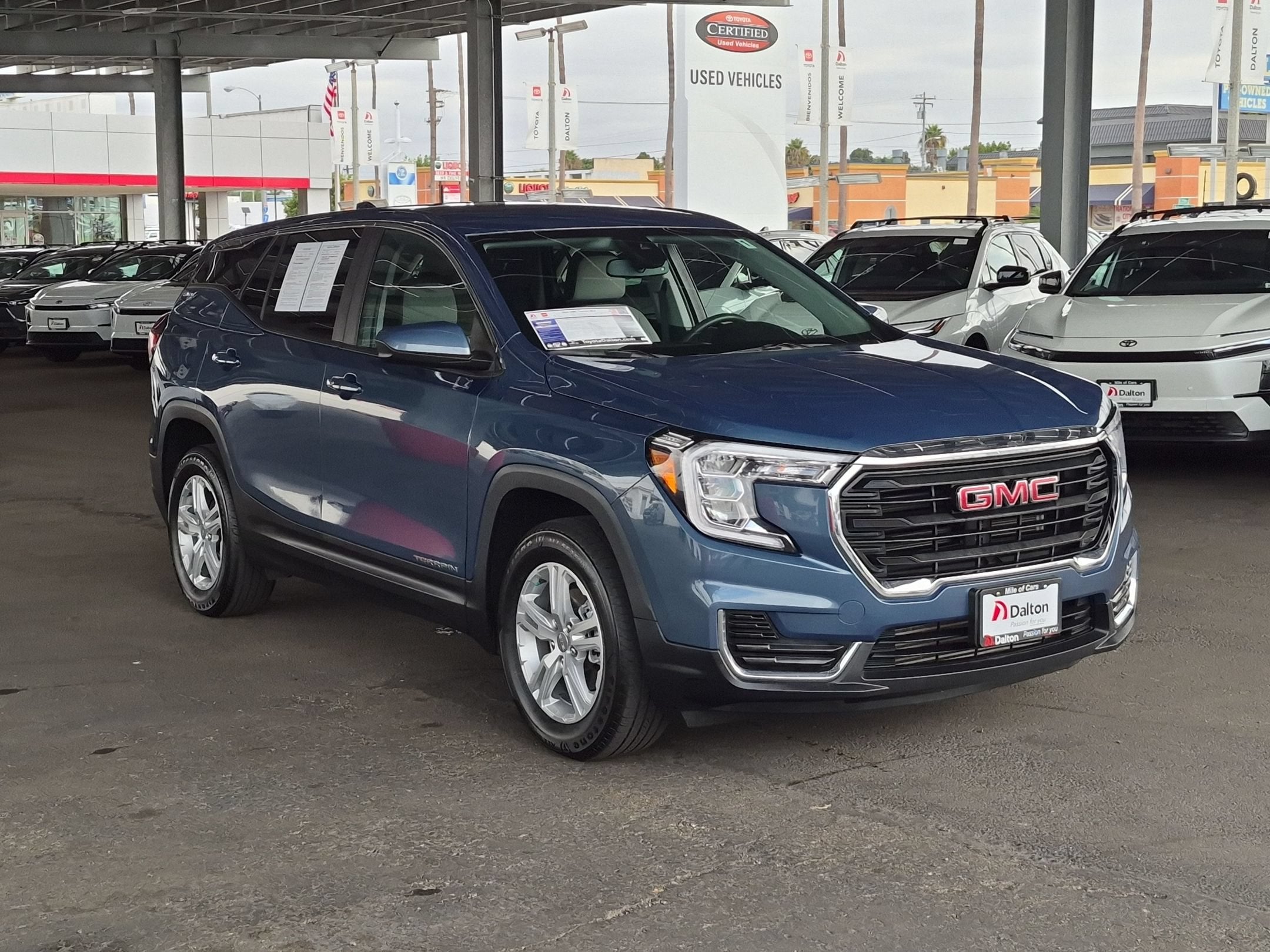 2024 GMC Terrain SLE