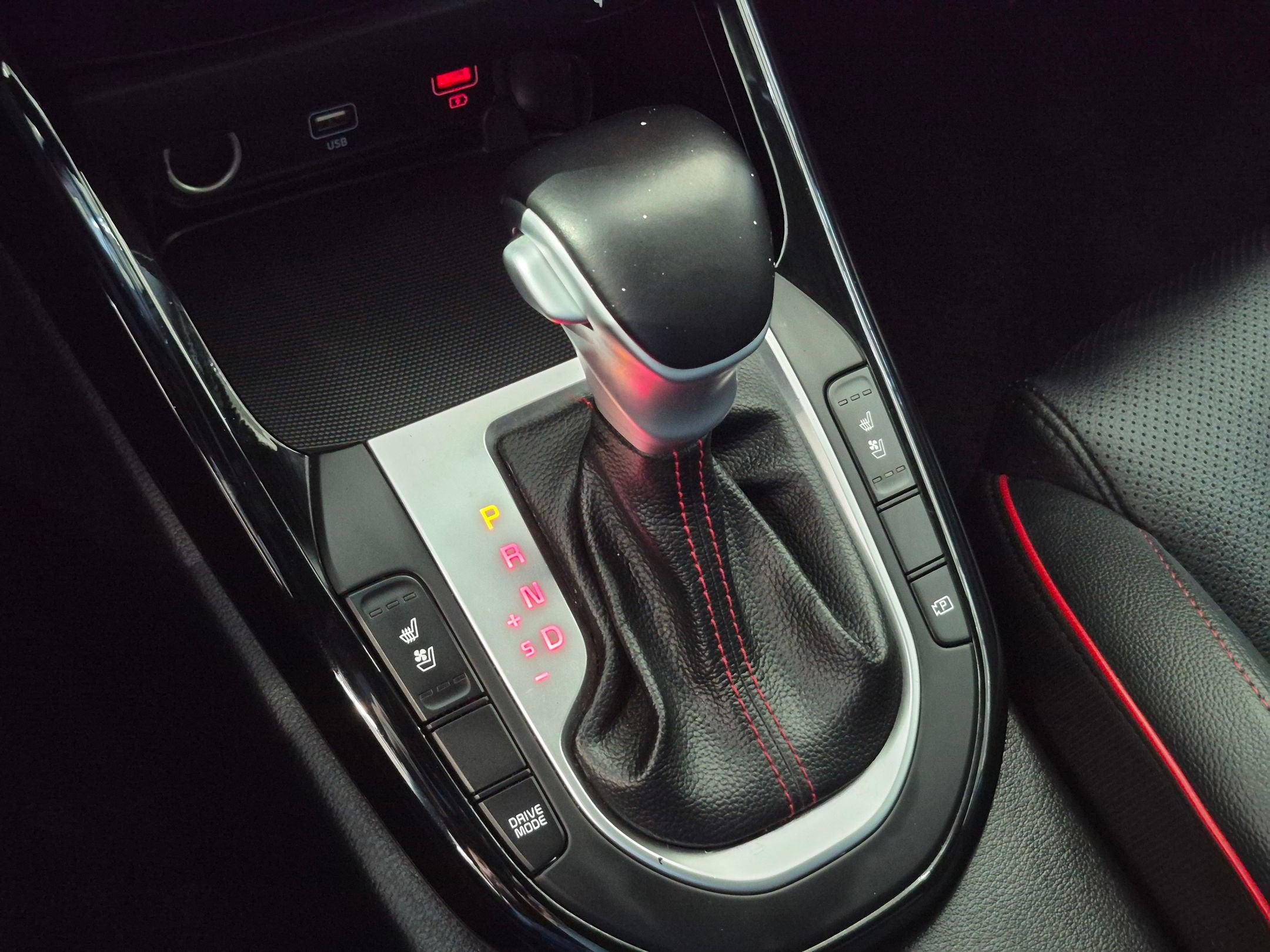 2022 Kia Forte GT