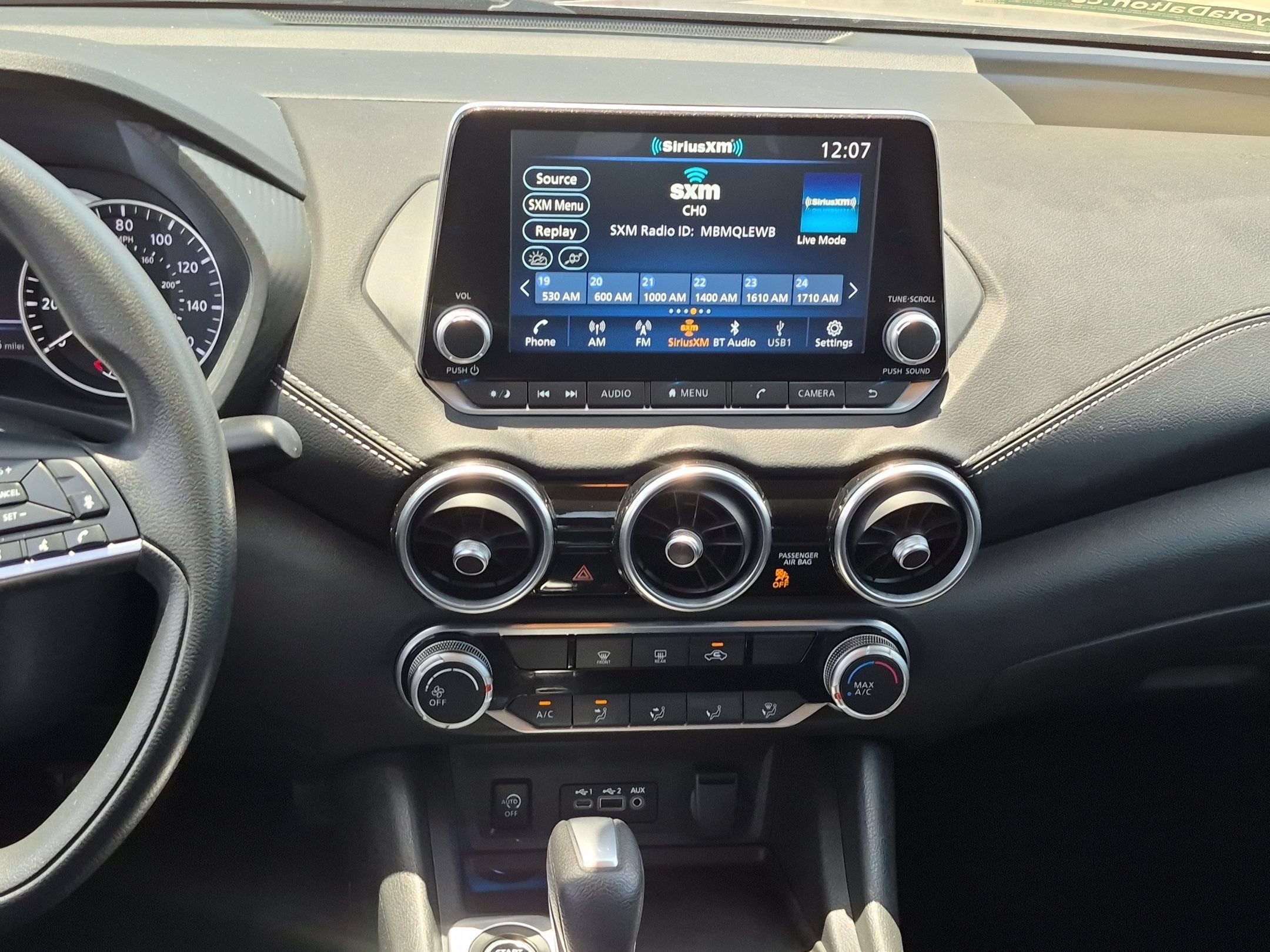 2024 Nissan Sentra SV