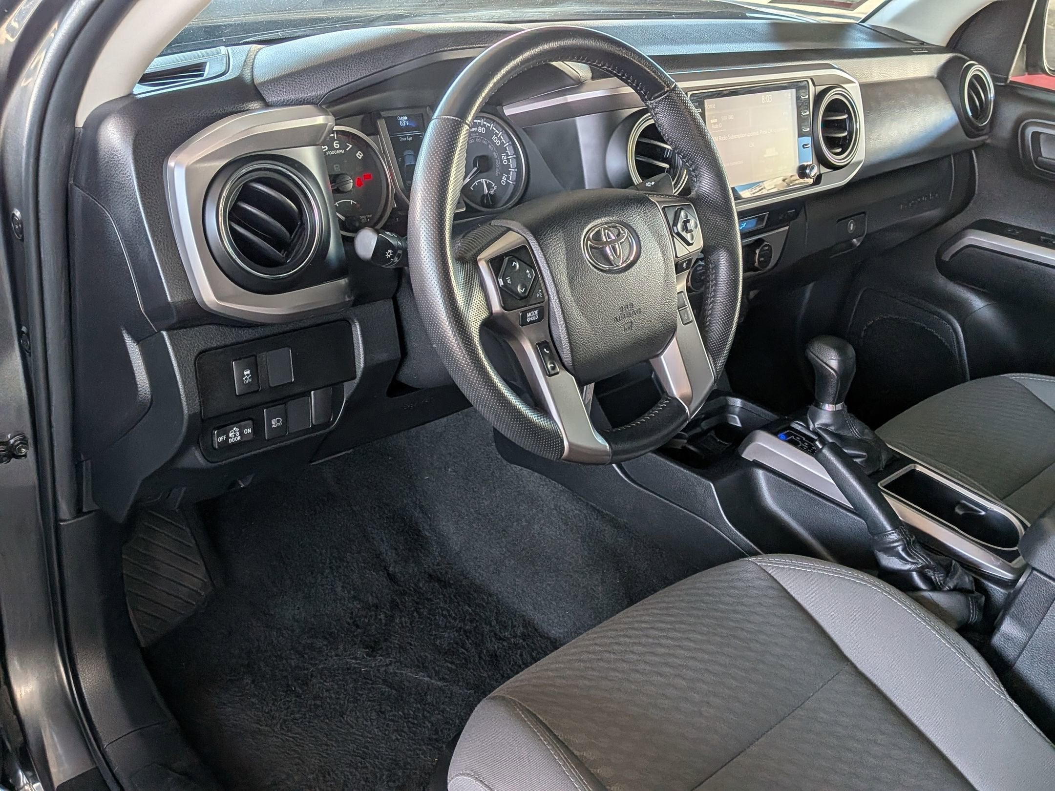 2022 Toyota TACOMA SR5 SR5