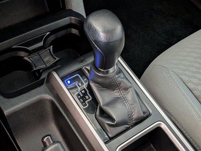 2022 Toyota TACOMA SR5 SR5