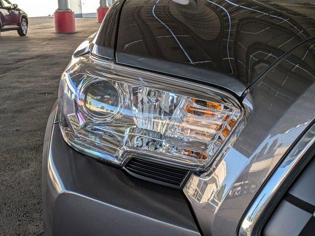 2022 Toyota TACOMA SR5 SR5