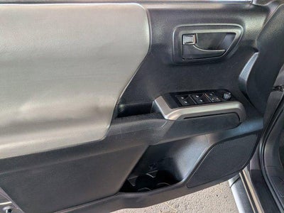 2022 Toyota TACOMA SR5 SR5