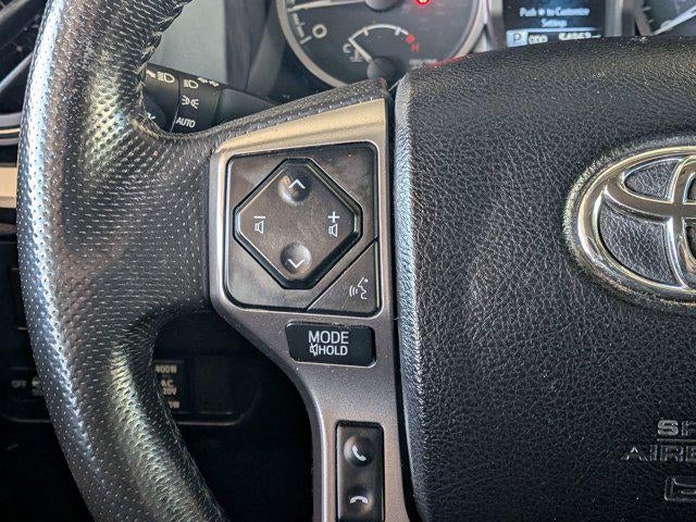 2022 Toyota TACOMA SR5 SR5