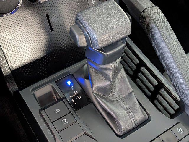 2025 Toyota TACOMA SR5 SR5