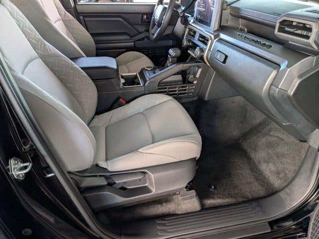 2025 Toyota TACOMA SR5 SR5