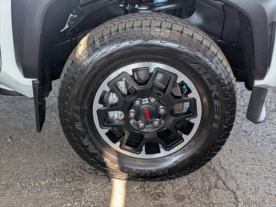 2024 Toyota Tacoma i-FORCE MAX TRD OFF ROAD HYBR