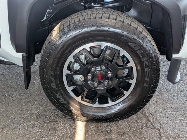 2024 Toyota Tacoma i-FORCE MAX TRD OFF ROAD HYBR
