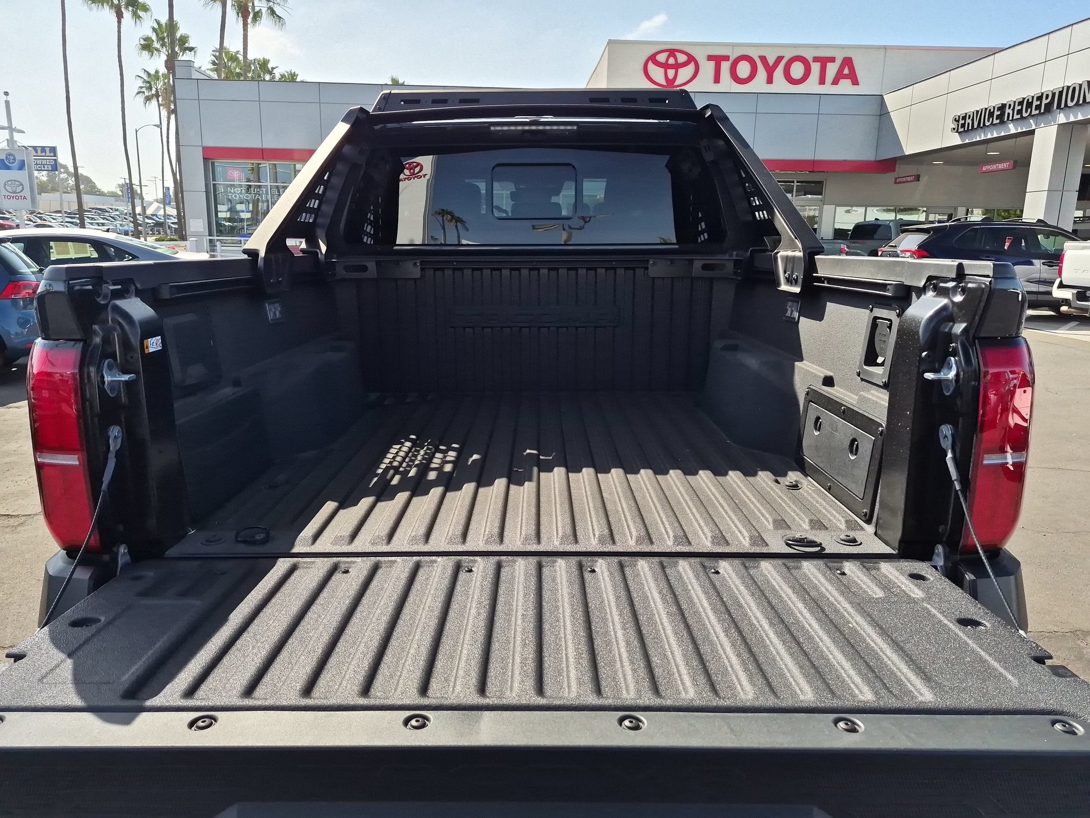 2026 Toyota Tacoma i-FORCE MAX TRAILHUNTER HYBRI