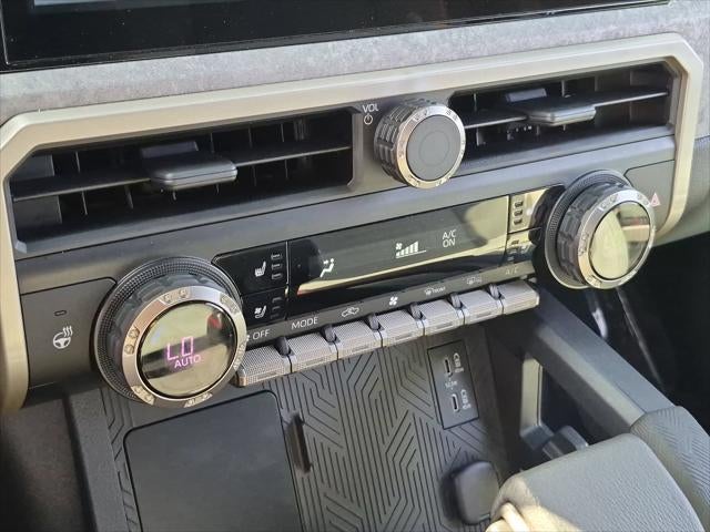 2026 Toyota Tacoma i-FORCE MAX TRAILHUNTER HYBRI