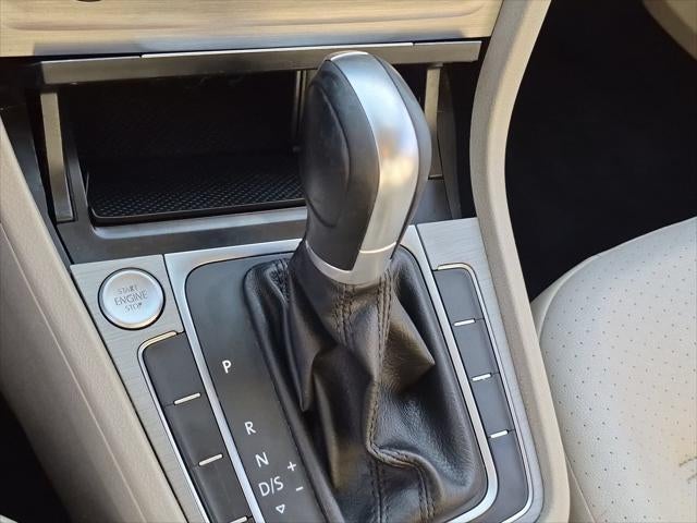 2016 Volkswagen Golf TSI SE