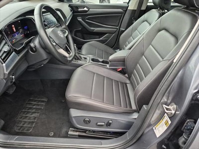 2024 Volkswagen Jetta SE