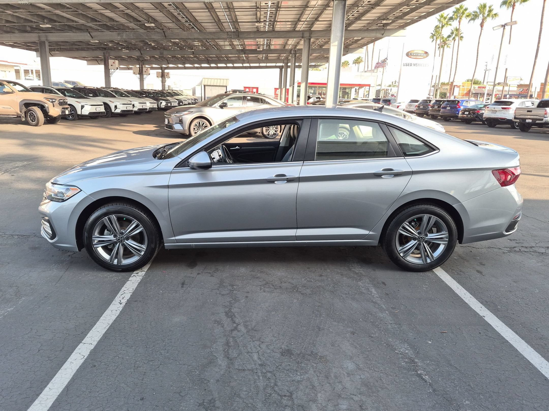 2024 Volkswagen Jetta SE