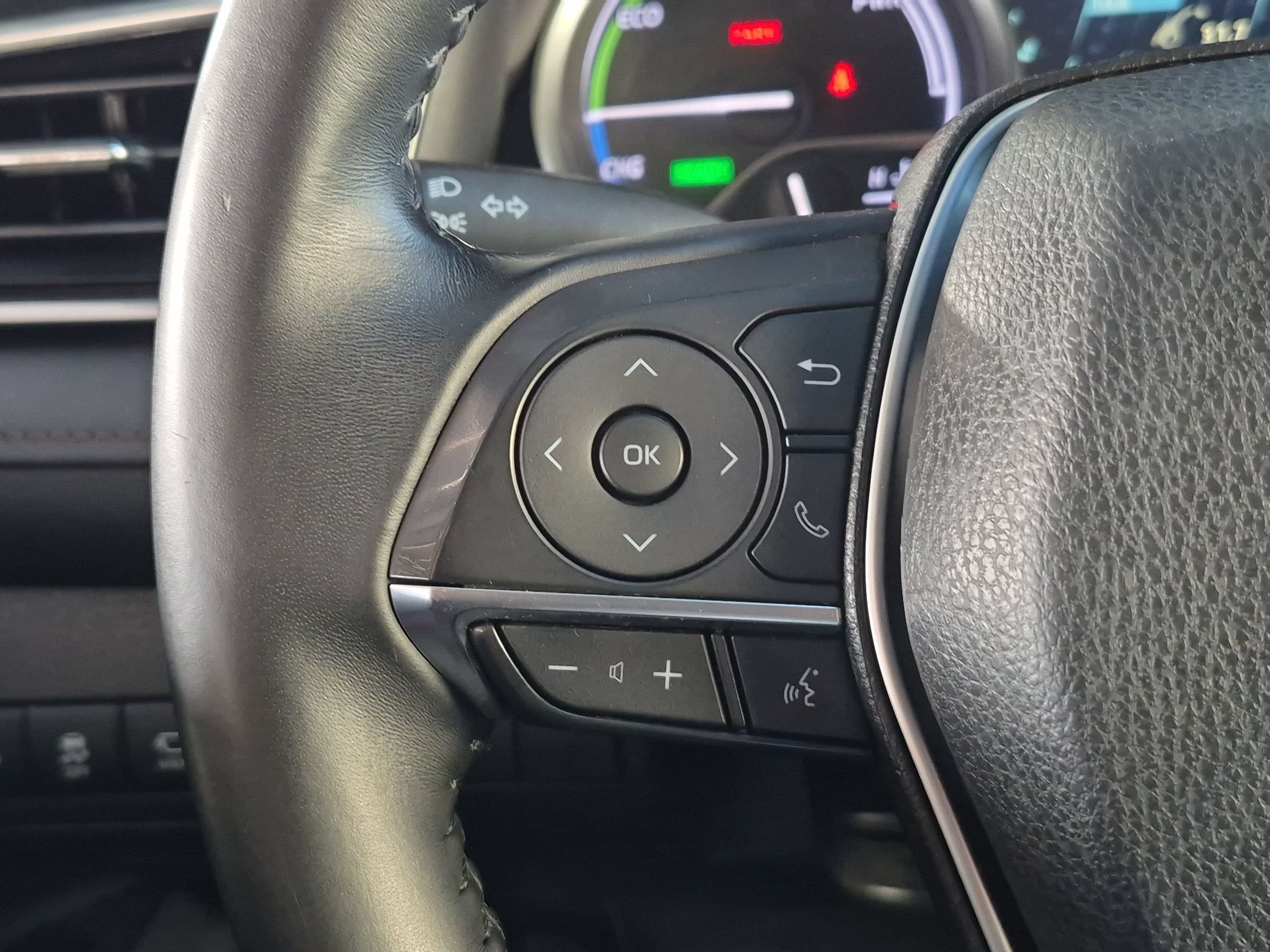 2018 Toyota Camry Hybrid Hybrid XLE