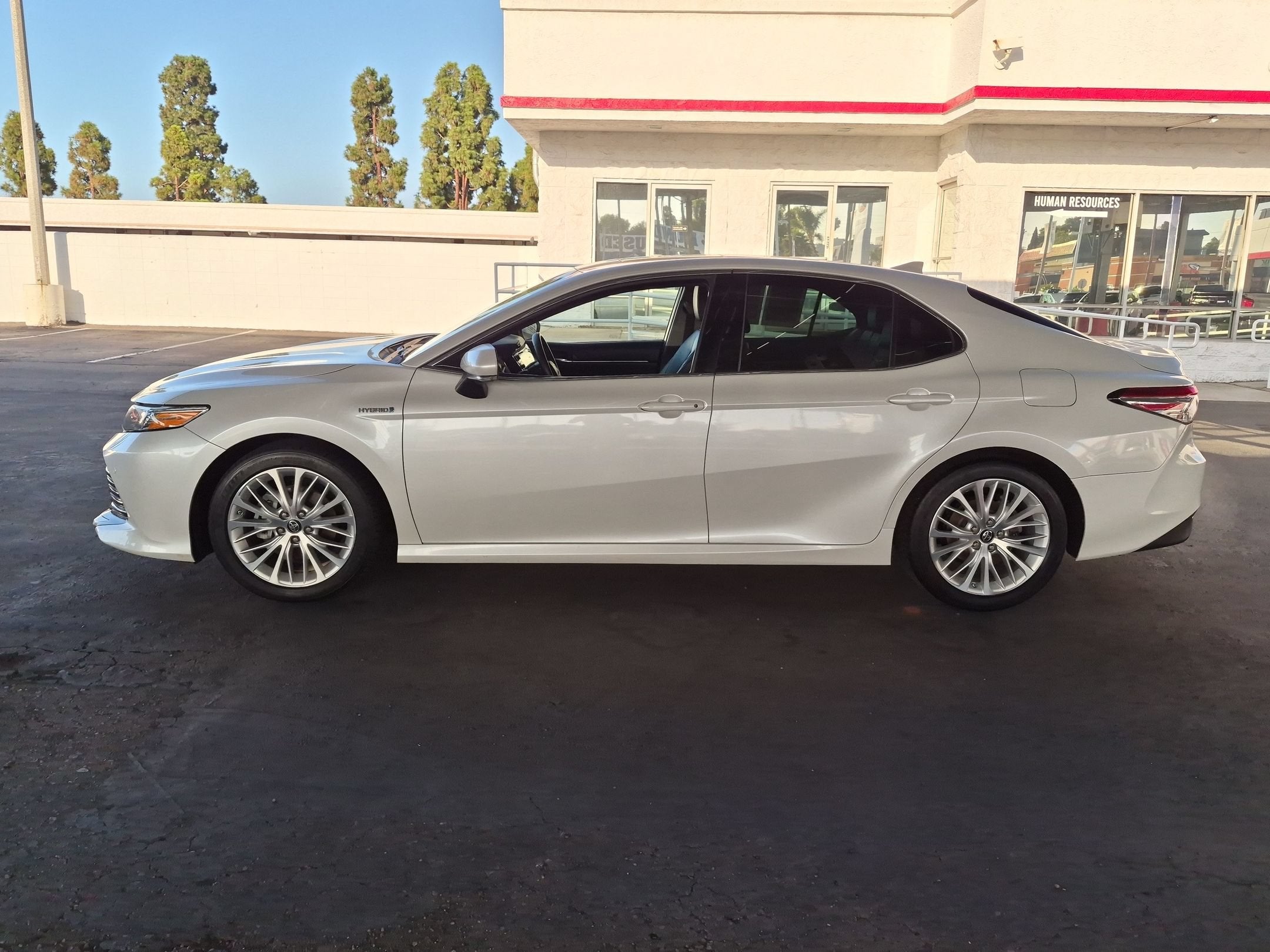 2018 Toyota Camry Hybrid Hybrid XLE
