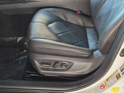 2018 Toyota Camry Hybrid Hybrid XLE