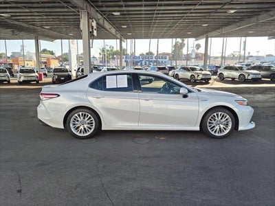 2018 Toyota Camry Hybrid Hybrid XLE