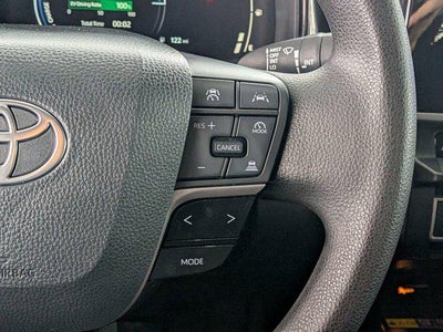 2025 Toyota CAMRY LE