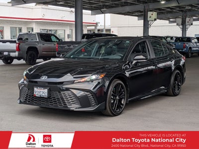 2025 Toyota Camry SE