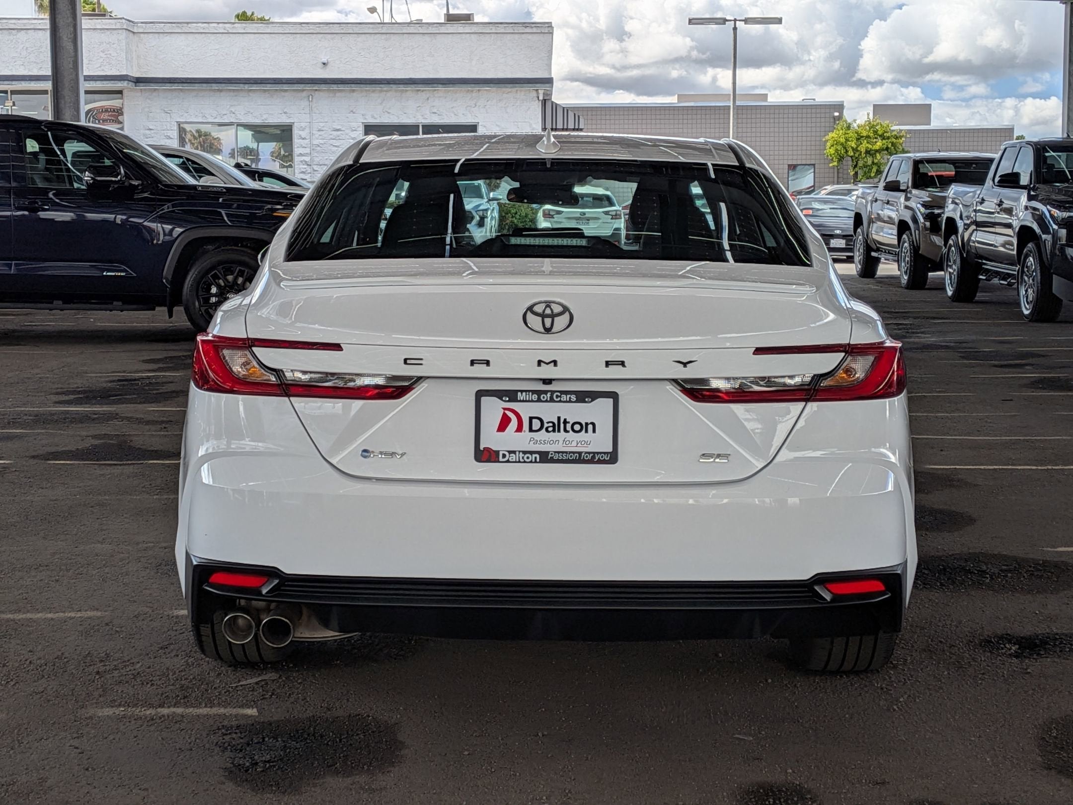 2025 Toyota Camry SE