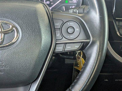 2023 Toyota CAMRY SE