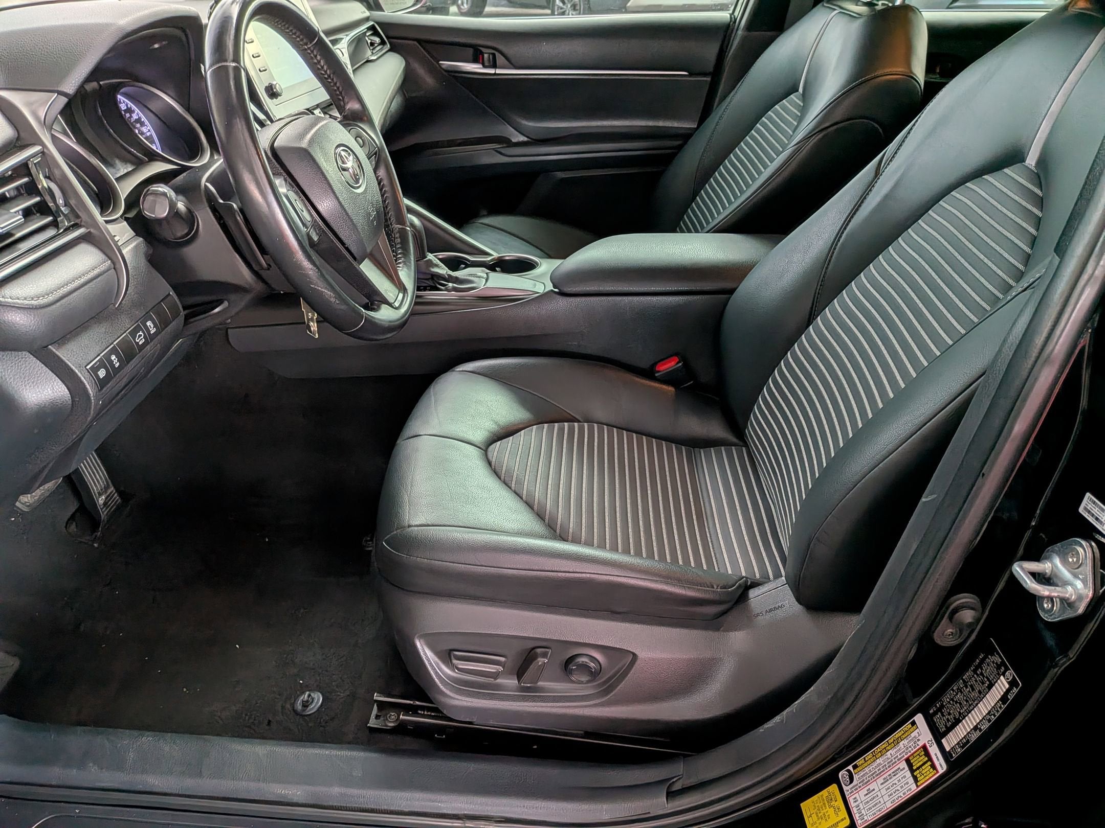 2021 Toyota CAMRY SE