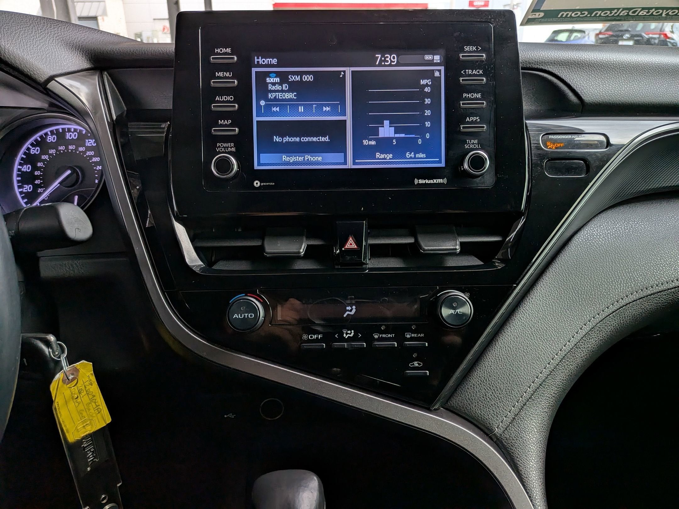 2021 Toyota CAMRY SE