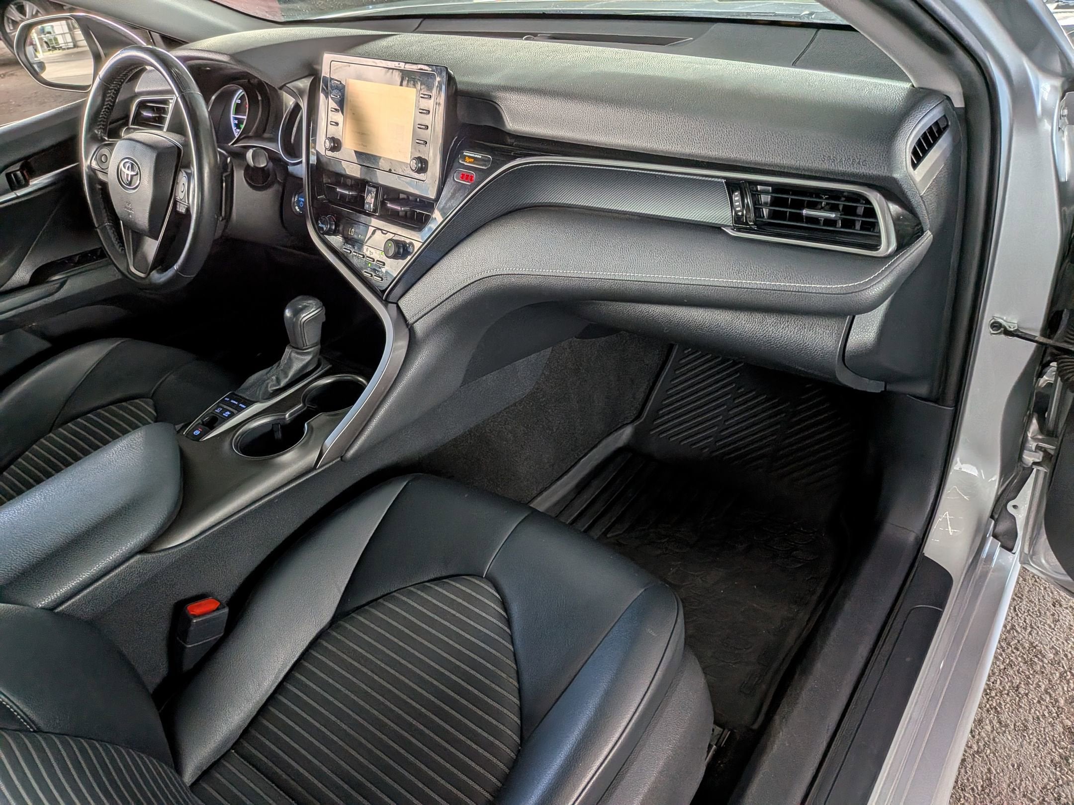 2022 Toyota Camry Hybrid Hybrid Nightshade