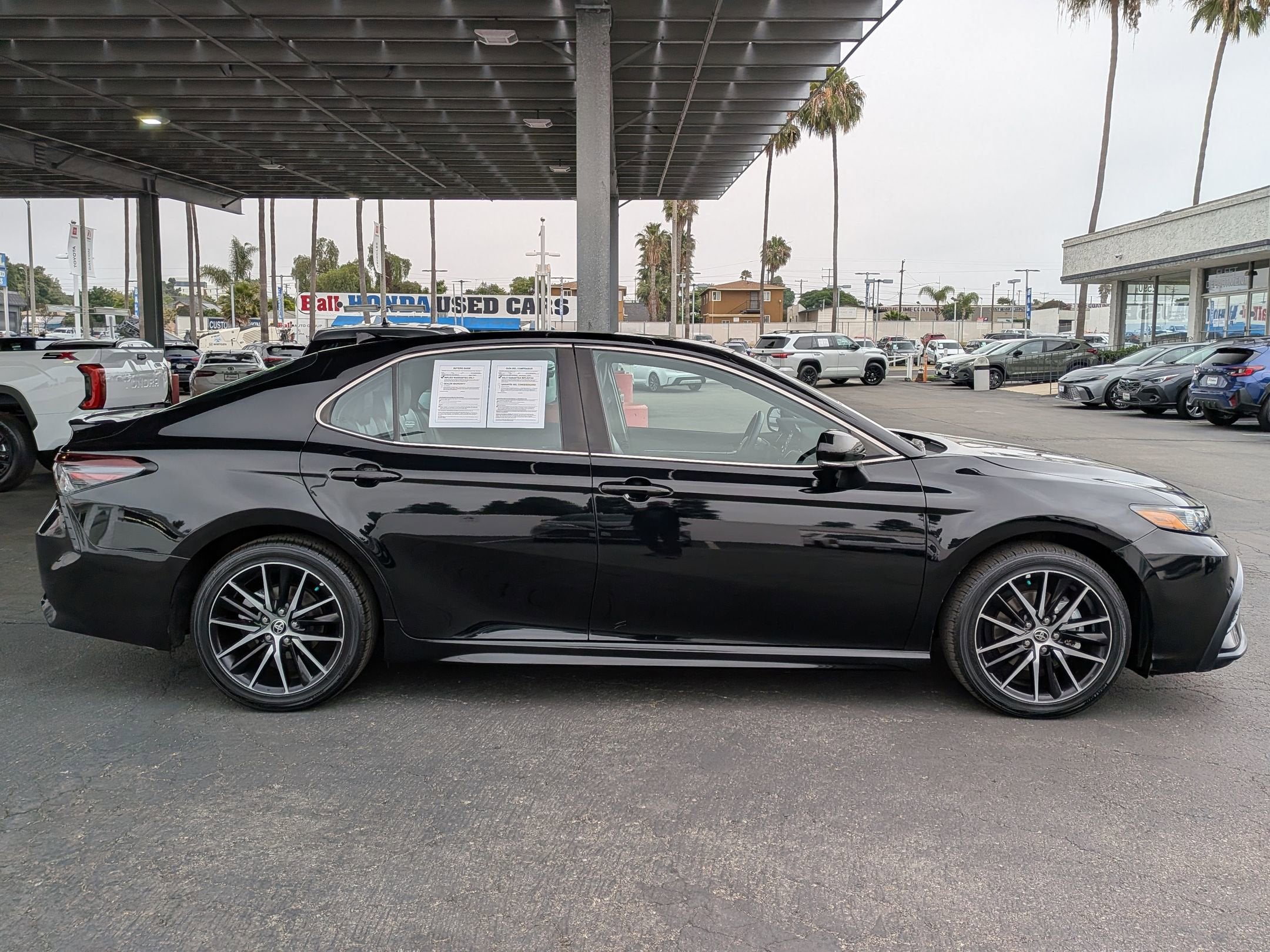 2024 Toyota CAMRY SE