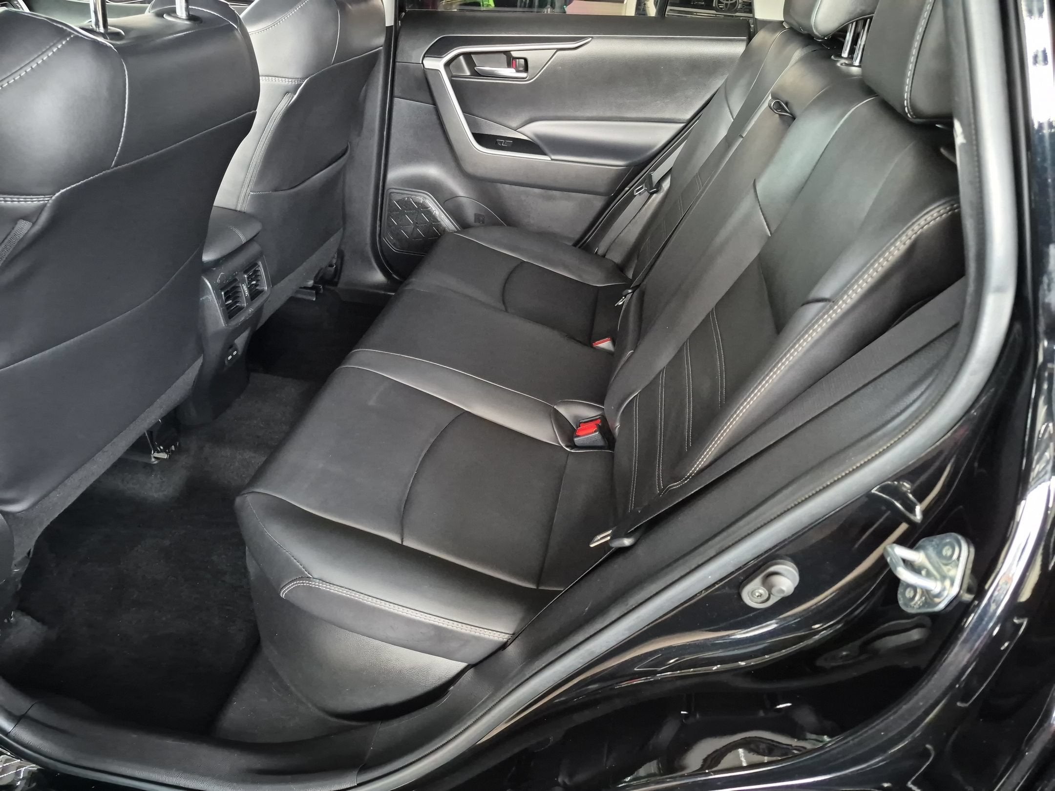 2022 Toyota RAV4 Hybrid Hybrid XLE Premium
