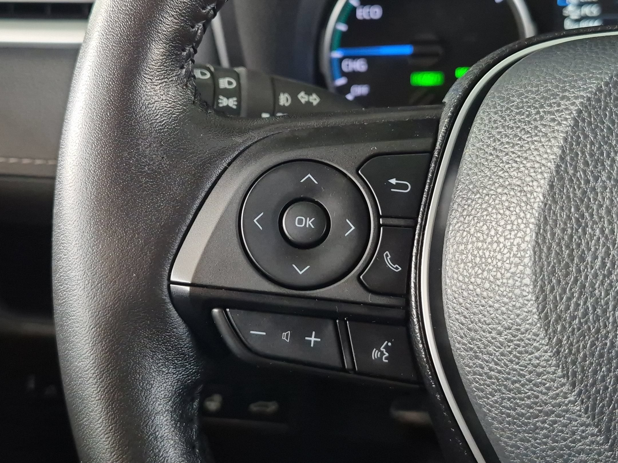 2022 Toyota RAV4 Hybrid Hybrid XLE Premium