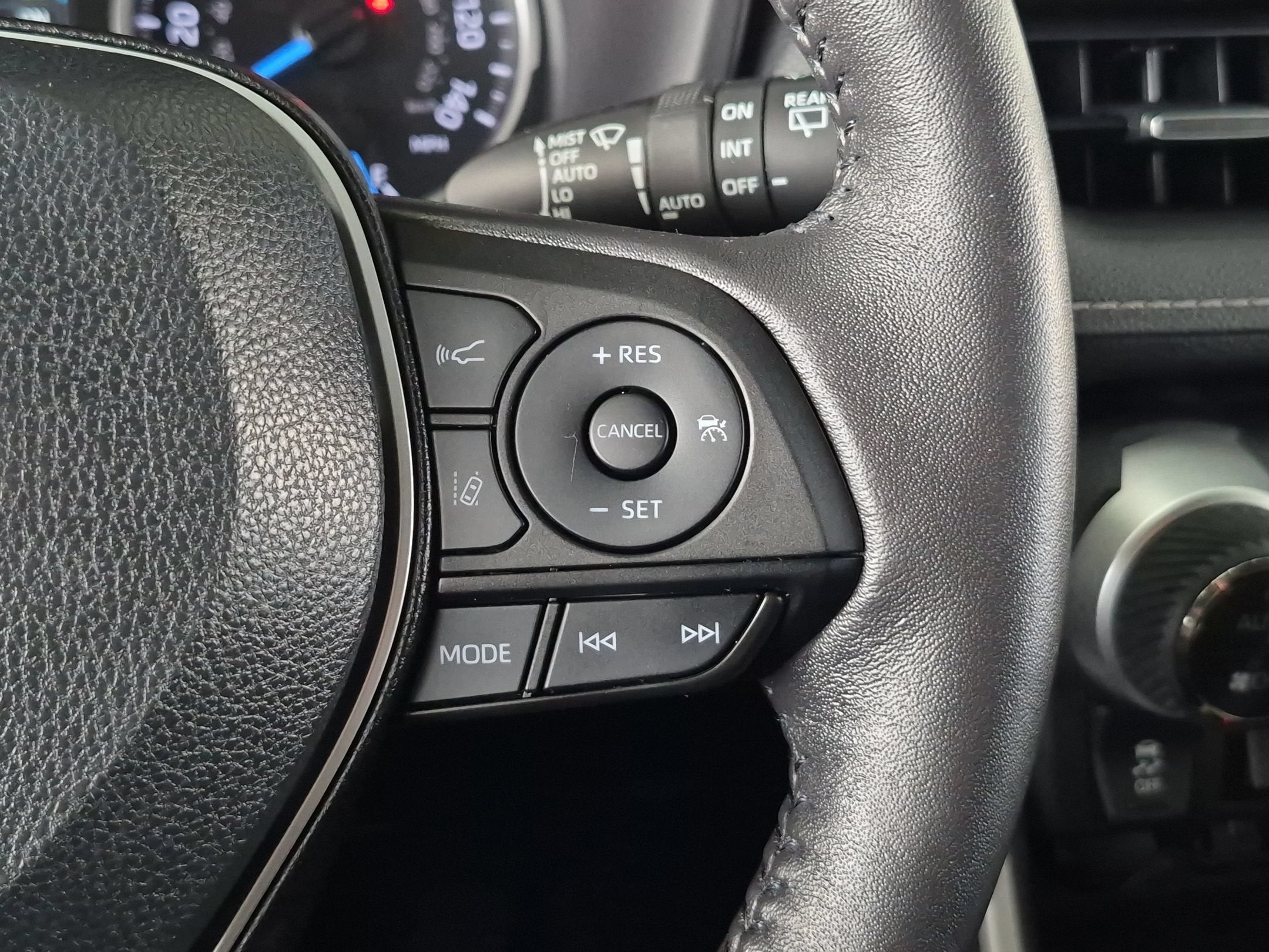 2022 Toyota RAV4 Hybrid Hybrid XLE Premium